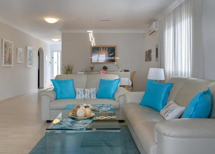 Hermosa Πουέρτο Ντελ Κάρμεν